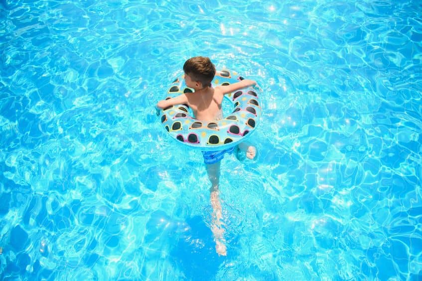 The Differences You’ll Likely Find Between a Budget Pool Service in Wildomar and One That Provides Full Service